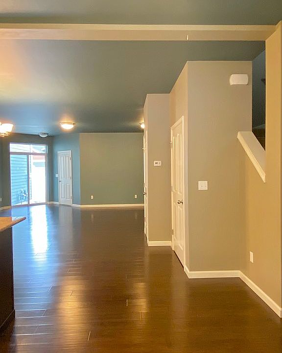 1st image of 7617 Columbia Way NE