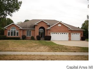 4916 Foxhall Ln, Springfield, IL 62711