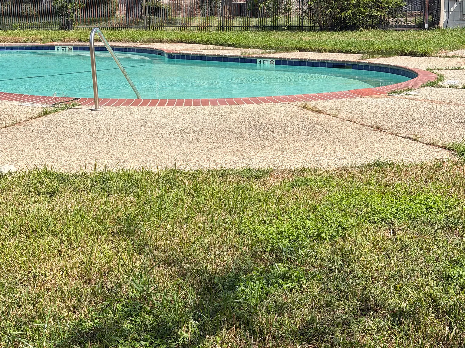 2 bed, 2.5 bath, 1292 sqft, $1,500 — Photo 3