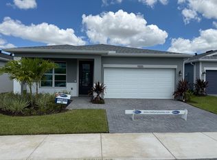 9555 SW Indra Way, Port Saint Lucie, FL 34987