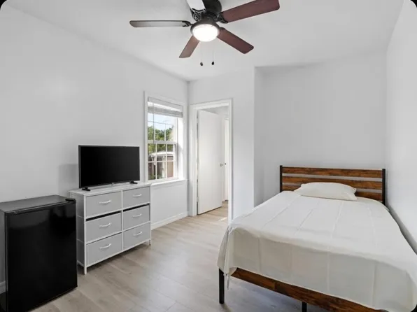 (undisclosed Address), Palm Bay, FL 32909