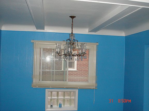 3rd image of 28924 Hathaway St