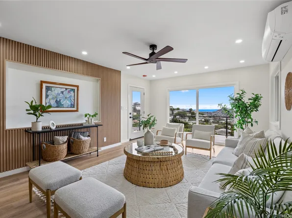 1854 Saint Louis Dr, Honolulu, HI 96816