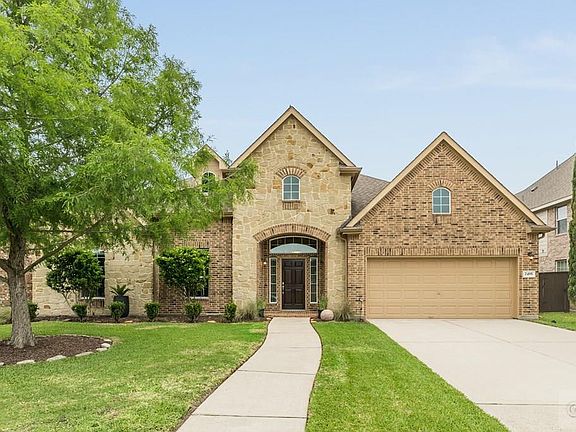 2nd image of 2495 Cambria Ct