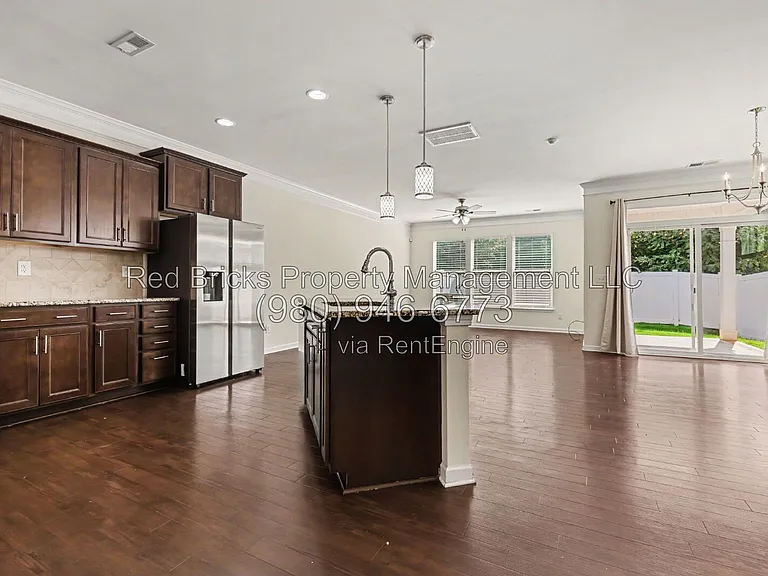 13431 Savannah Point Dr — Photo 9