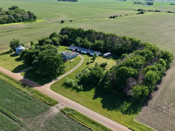 43365 590th Ave, Mountain Lake, MN 56159