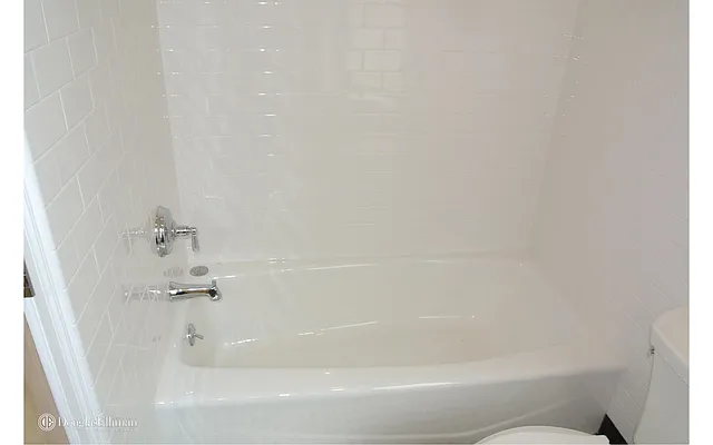 Rented by Douglas Elliman | media 18