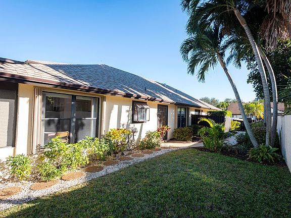 5th image of 2835 SW 6th Street