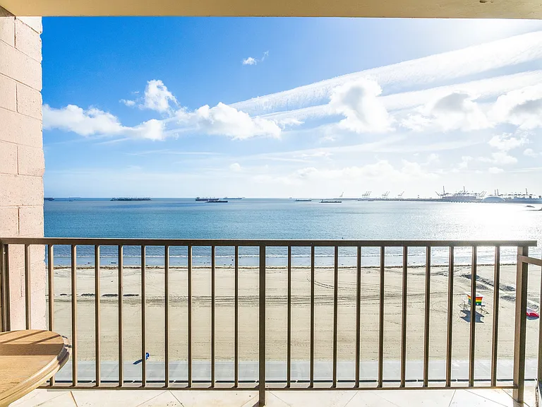 1750 E Ocean Blvd #707 — Photo 5