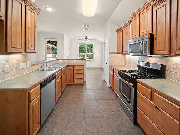 5th image of 2559 Lazy Acres Ln