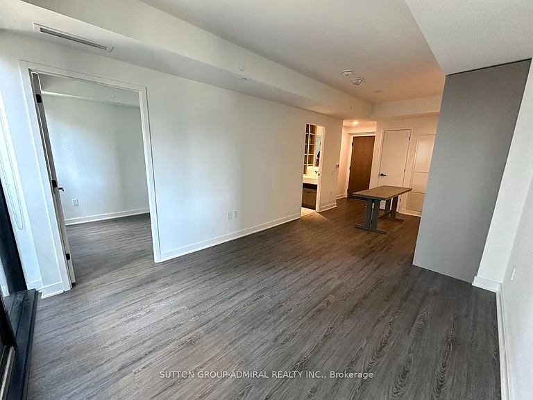 55 Charles St E #2209 — Photo 5