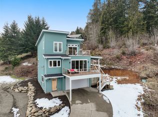 41 N Mardell Ave, Hoodsport, WA 98548