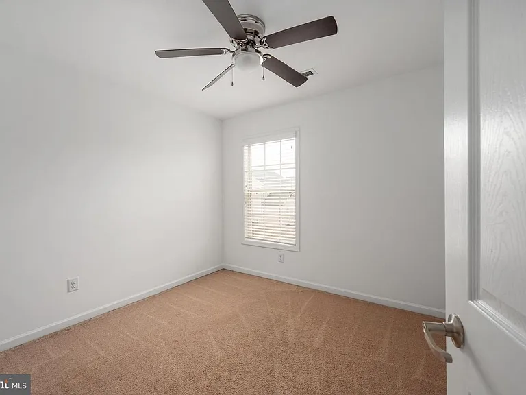 259 Olympic Dr — Photo 46