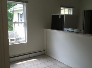 28 Main St APT 2, East Hampton, CT 06424