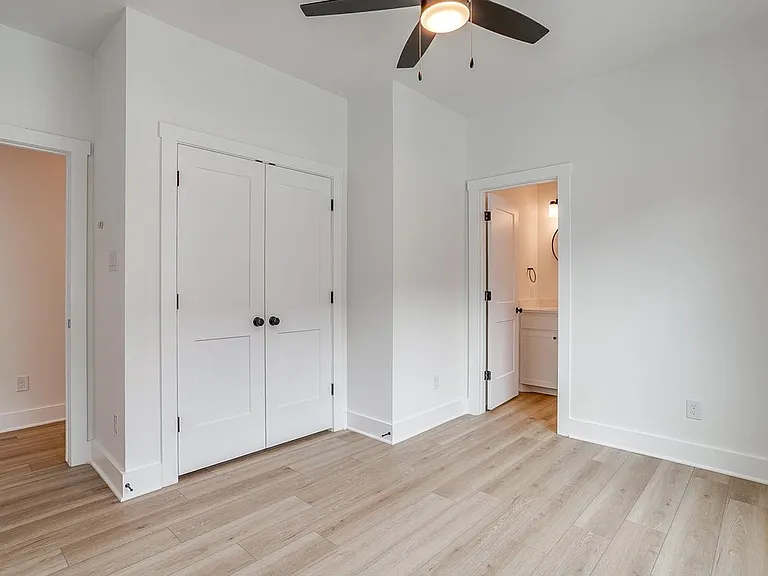 2345 Benbrook Blvd — Photo 67