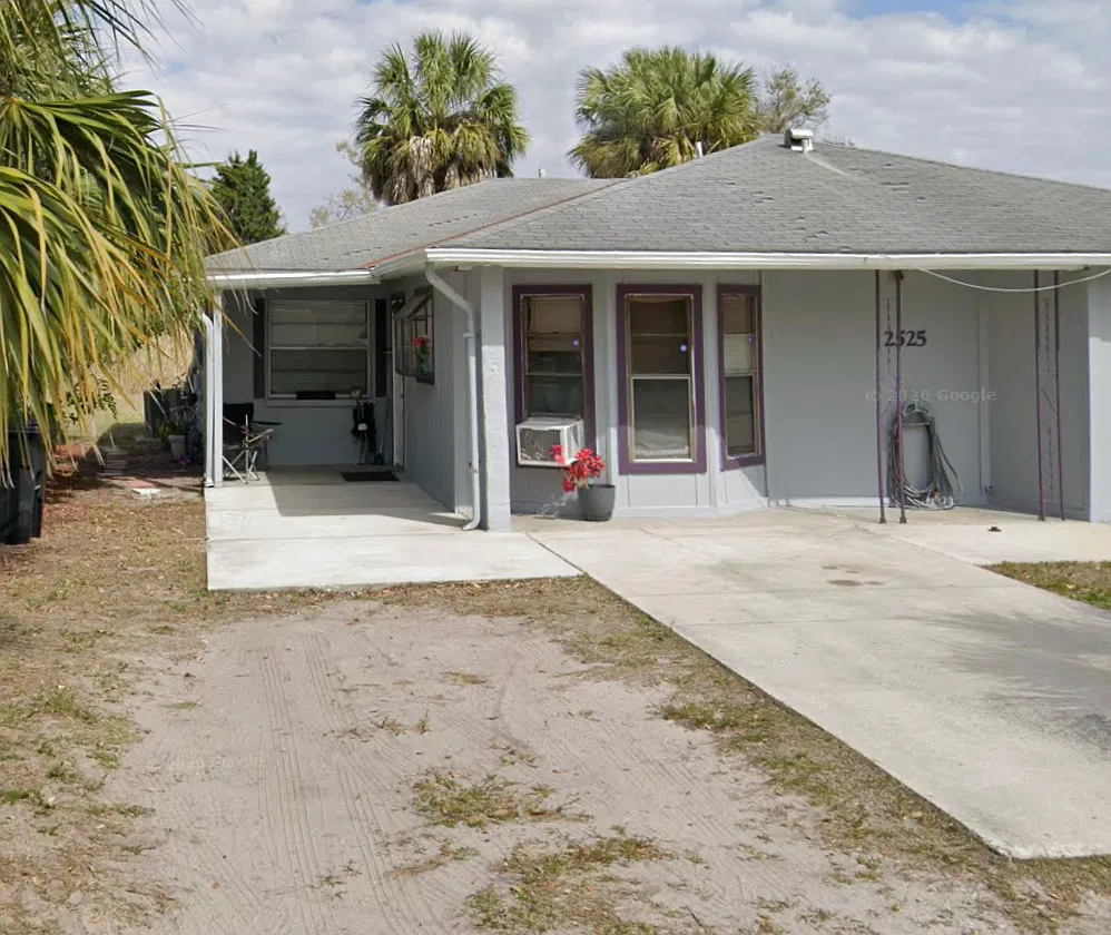 3 bed, 1512 sqft, $2,000 — Photo 1