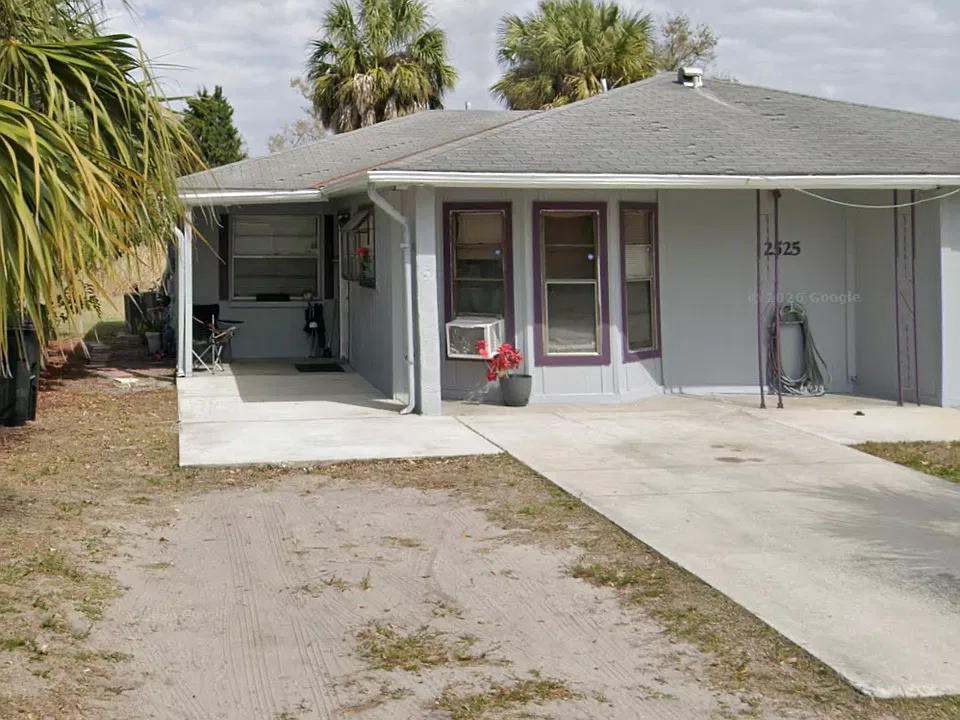 2525 7th Ave E