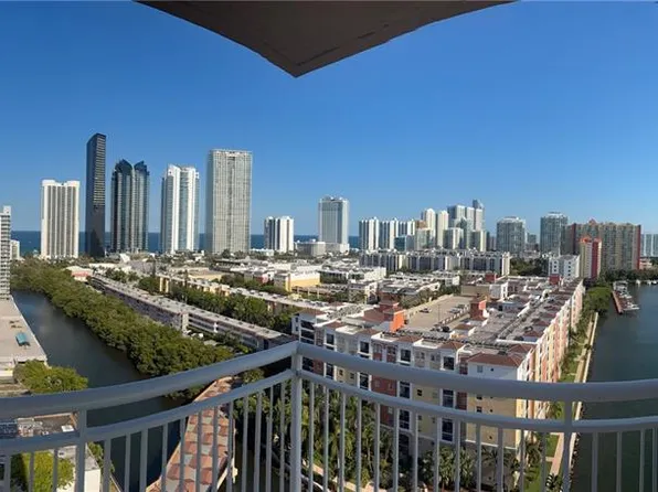 250 174th St APT 2004, Sunny Isles Beach, FL 33160