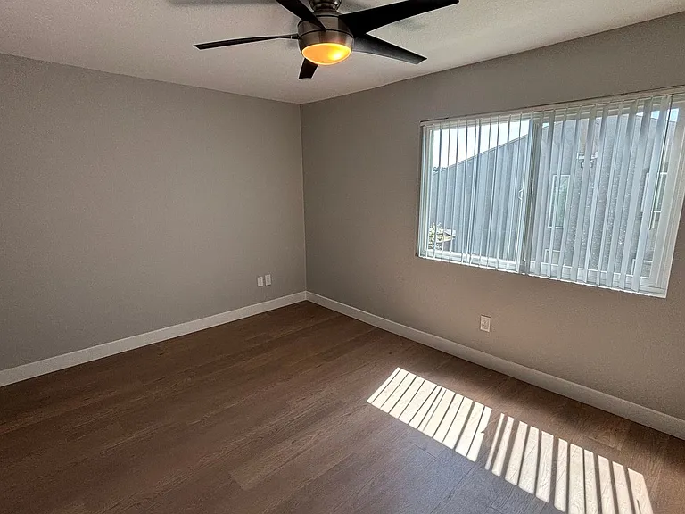 West Fifth Apartments — Photo 172