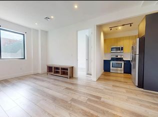 2369 Hoffman St #2B, Bronx, NY 10458