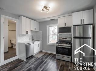 2206 W Erie St #2R, Chicago, IL 60612
