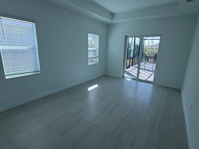 7760 Lakes Edge Ln — Photo 15