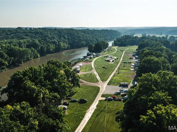 55 Gasconade Gtwy, Vienna, MO 65582