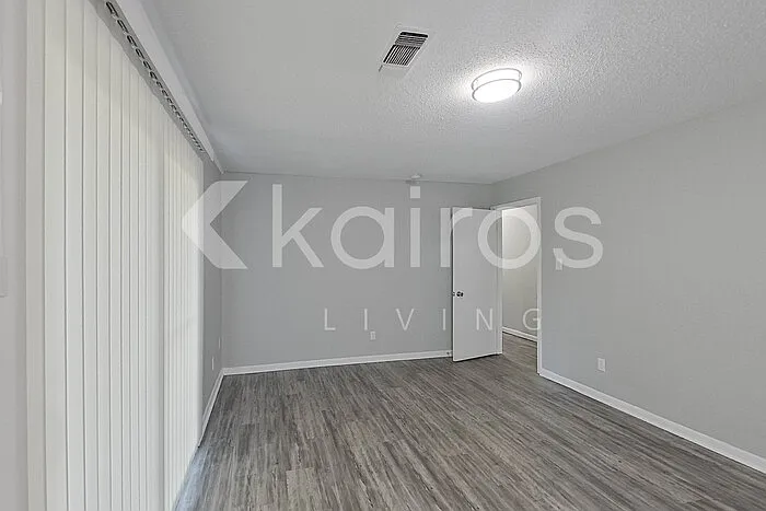 4 bed, 2.0 bath, 1583 sqft, $1,895 — Photo 4