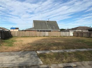3712 Mumphrey Rd, Chalmette, LA 70043