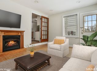 42 Carroll Road, Hamden, CT 06517