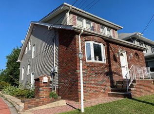 2595 Vauxhall Rd, Union, NJ 07083