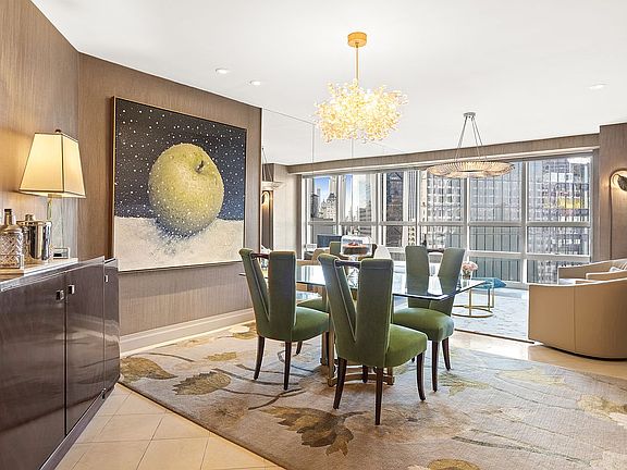 2nd image of 146 W 57th St APT 39B