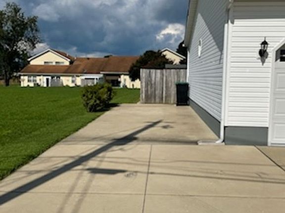 4th image of 29 Connie Ln