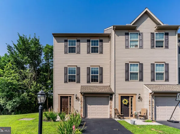 166 Katelyn Dr, New Oxford, PA 17350