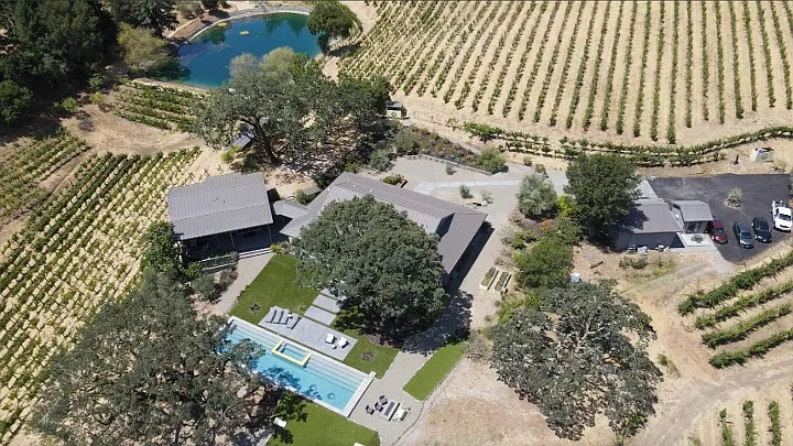 W Dry Creek Rd, Healdsburg — Photo 3