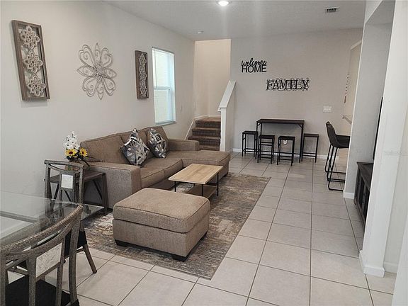 3rd image of 129 Boydfield Ln