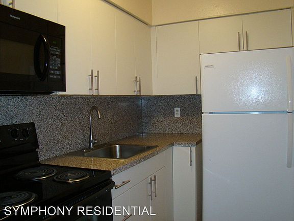 2nd image of 1941 NE 51st St APT 45