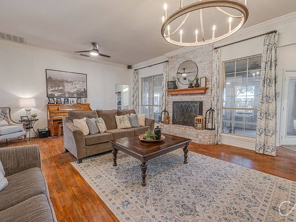 5th image of 6358 Dominion Ct