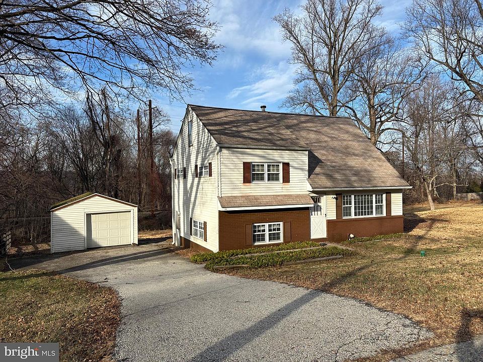 1st image of 38 Jacqueline Dr