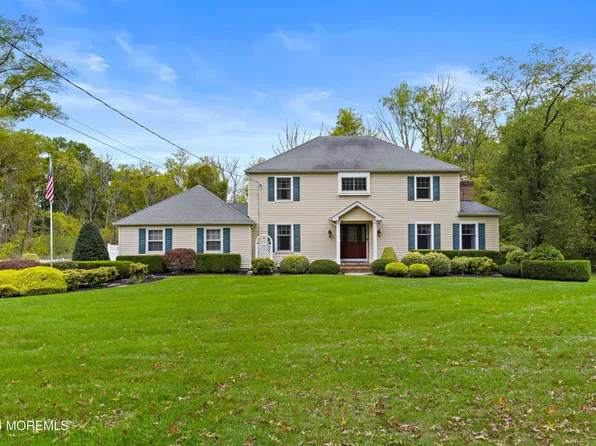 17 Laurelwood Drive, Colts Neck, NJ 07722