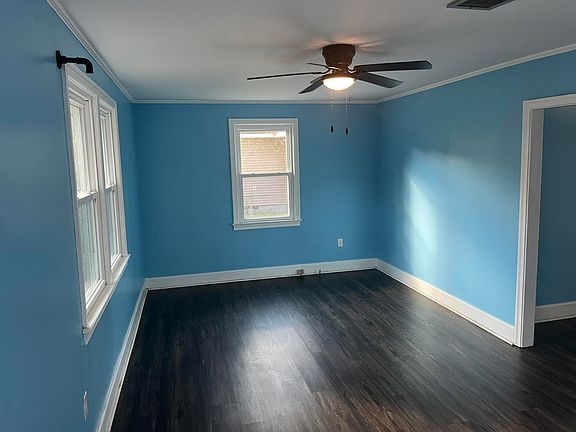 3rd image of 110 Peachtree Rd