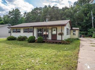 8883 Buerk Dr, Temperance, MI 48182
