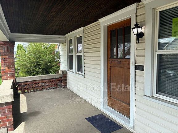 3rd image of 1430 Coventry Rd