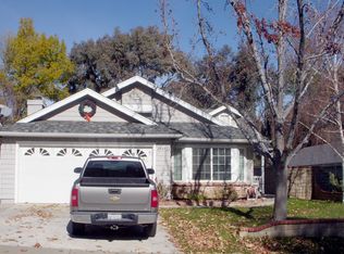 28445 Avion Cir, Castaic, CA 91384