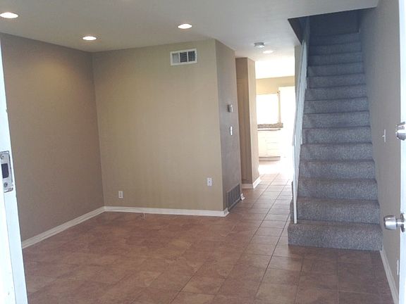 4th image of 3459 Highwood Ct APT 119