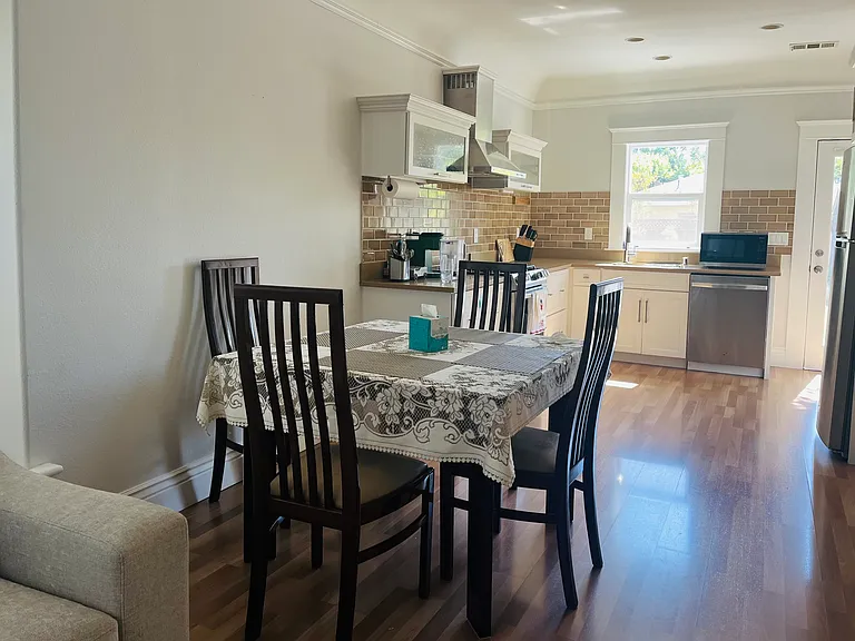 64 S Morrison Ave — Photo 5