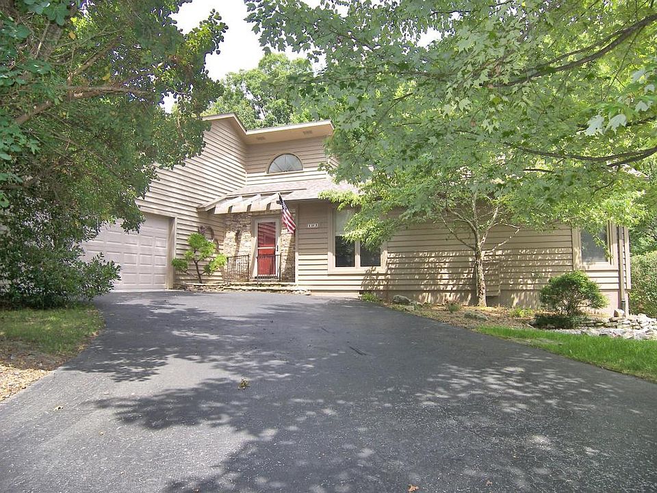 1st image of 103 Stonewood Dr