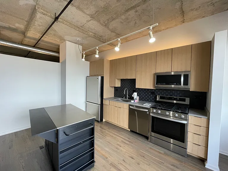 6 S Laflin St #804 — Photo 11