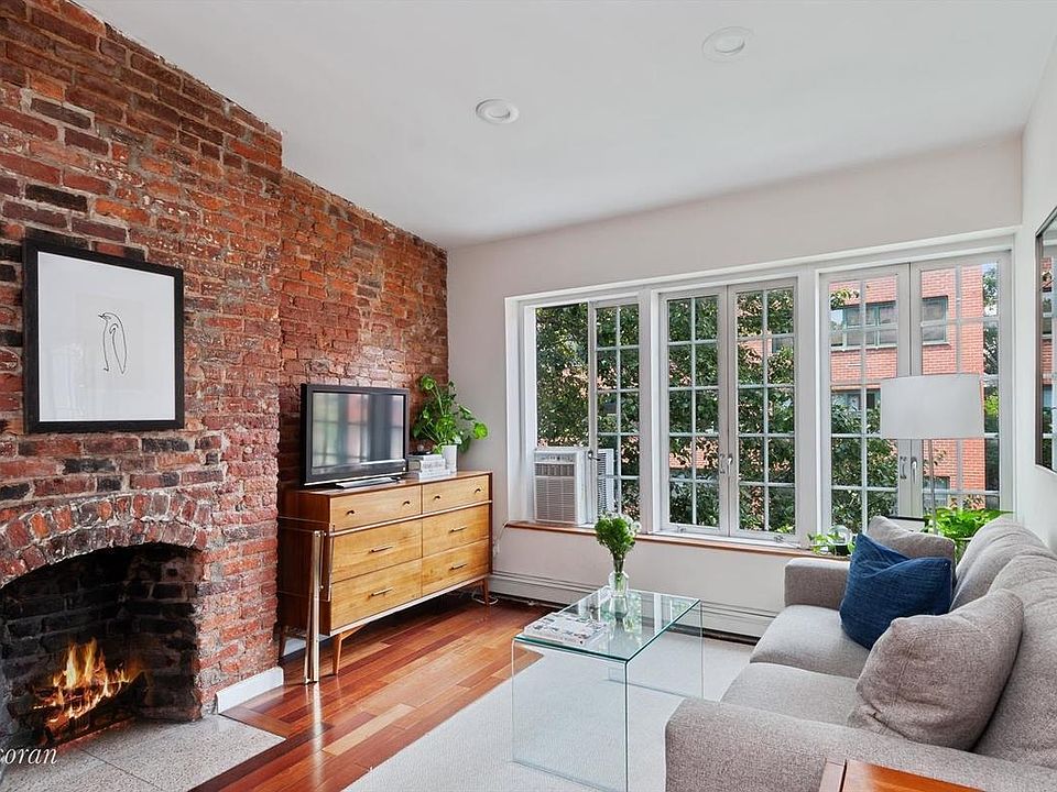1st image of 18 Charles St APT 4C