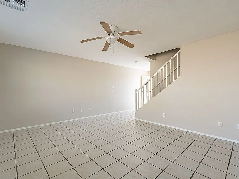 2420 E Gleneagle Dr — Photo 6